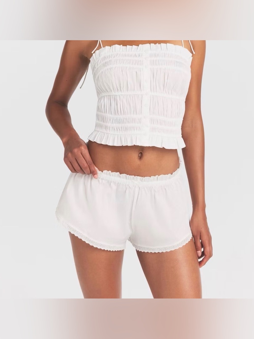 SKIMS POPLIN APPAREL SHORT STYLE: T-SO-11893W COLOR: SNOW SIZE: L